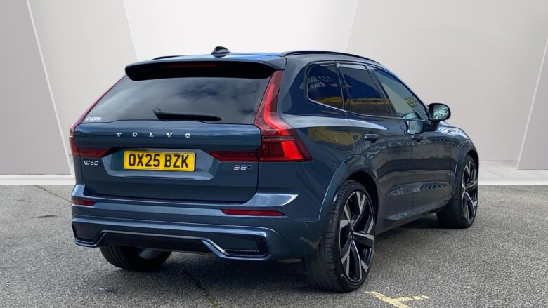 Volvo XC60 2.0 B5P Ultra Dark 5dr AWD Geartronic Petrol Estate